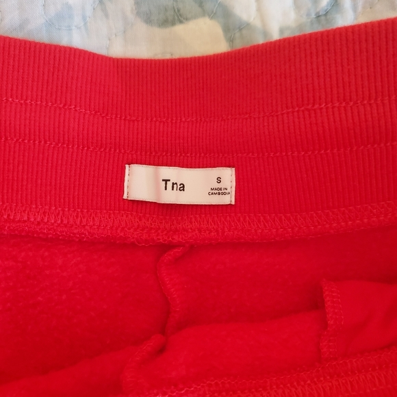 TNA Perfect Jogger short - Picture 6 of 13